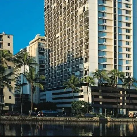 ザ フェアウェイ ヴィラ  米国